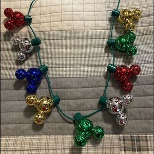 Disney Mickey Mouse Christmas Lei